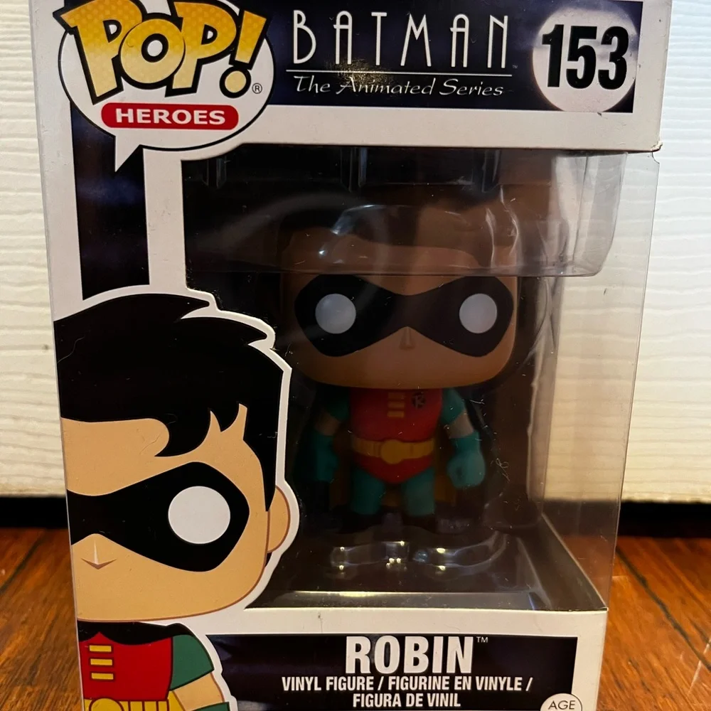 DC Comics - Robin Funko Pop Figure Set - Picture 3 of 9